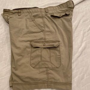 Men’s Size 40 WearFirst Cargo Shorts